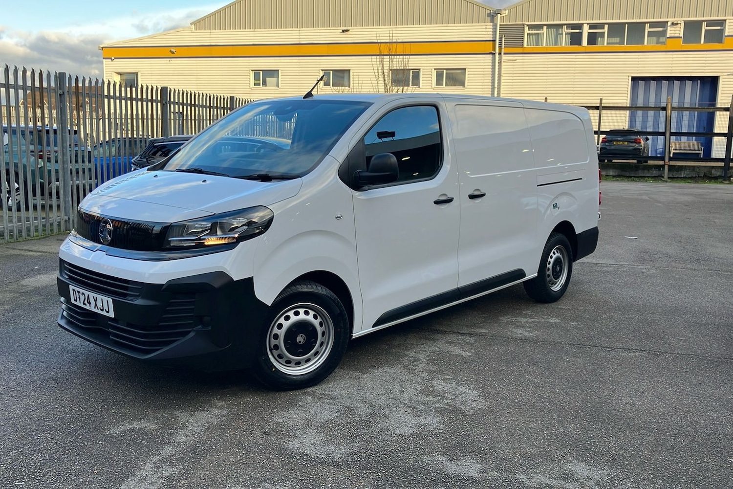 Used Vauxhall Vivaro 2024 for sale - 77288978: Photo 39