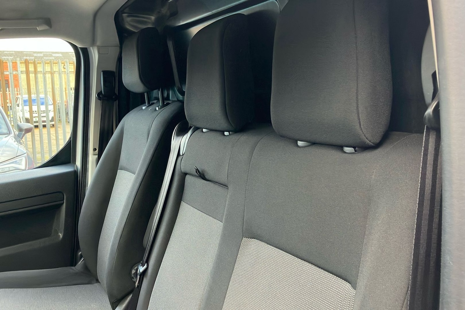 Used Vauxhall Vivaro 2024 for sale - 77288978: Photo 5