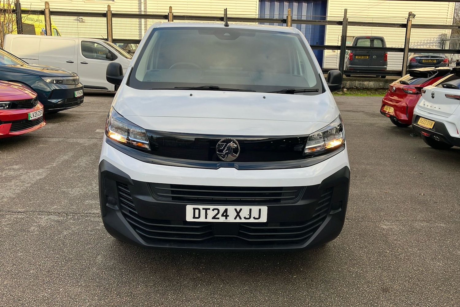 Used Vauxhall Vivaro 2024 for sale - 77288978: Photo 8