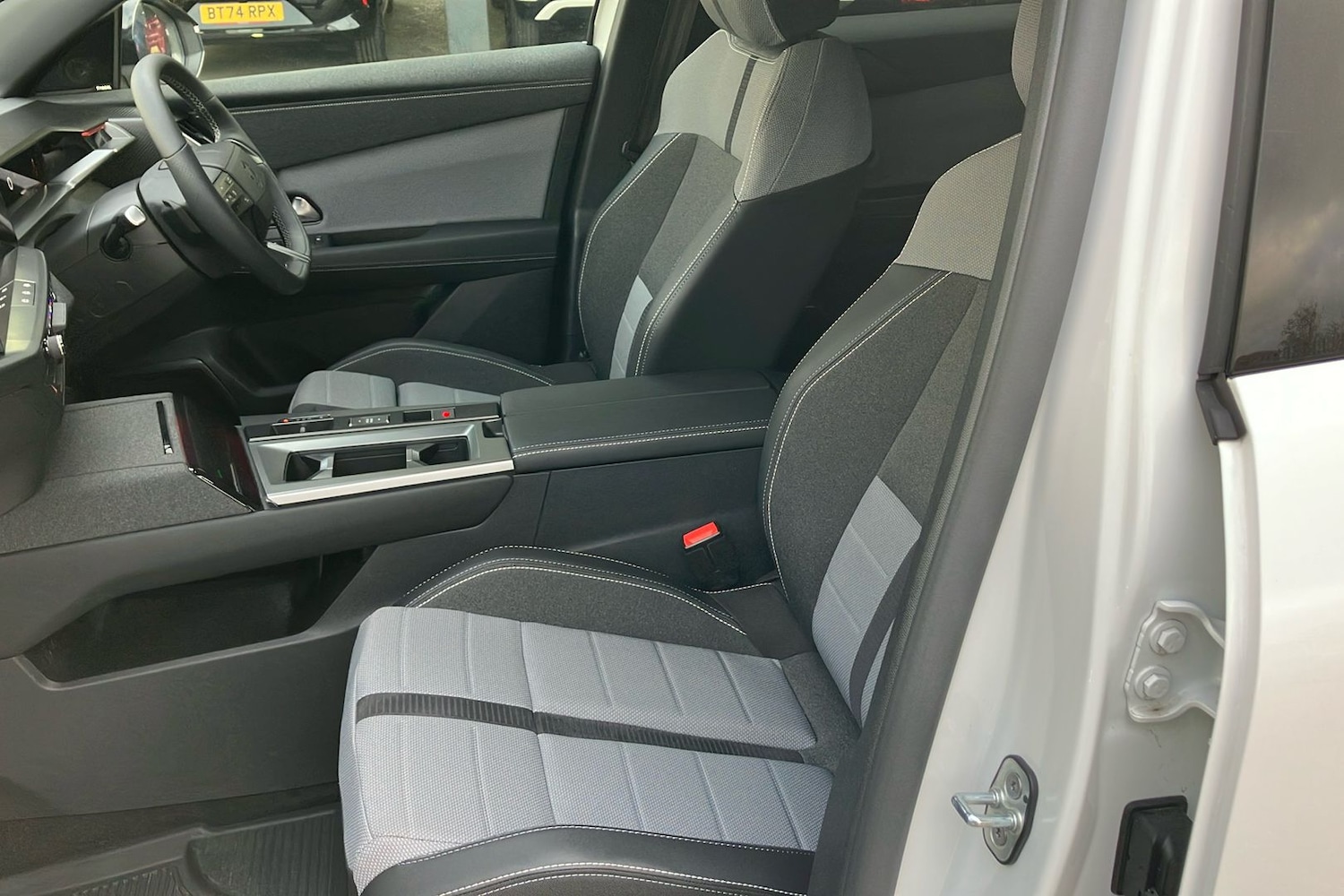 Used Vauxhall Grandland 2025 for sale - 78004238: Photo 25