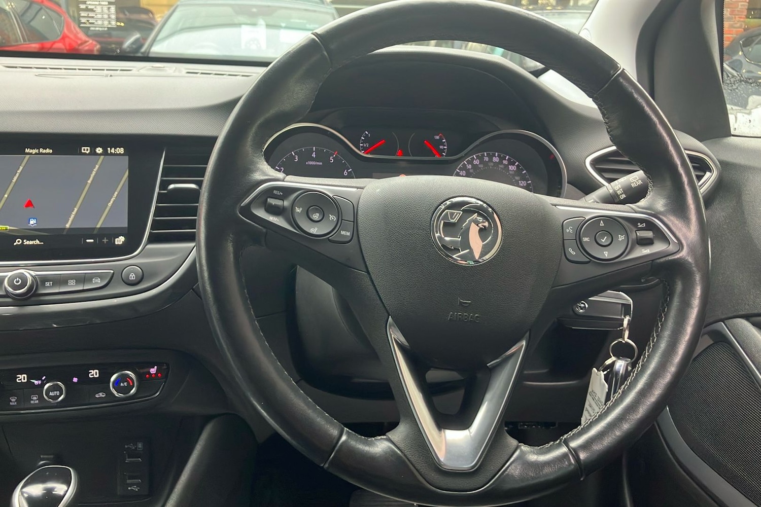 Used Vauxhall Crossland 2022 for sale - 76784748: Photo 13