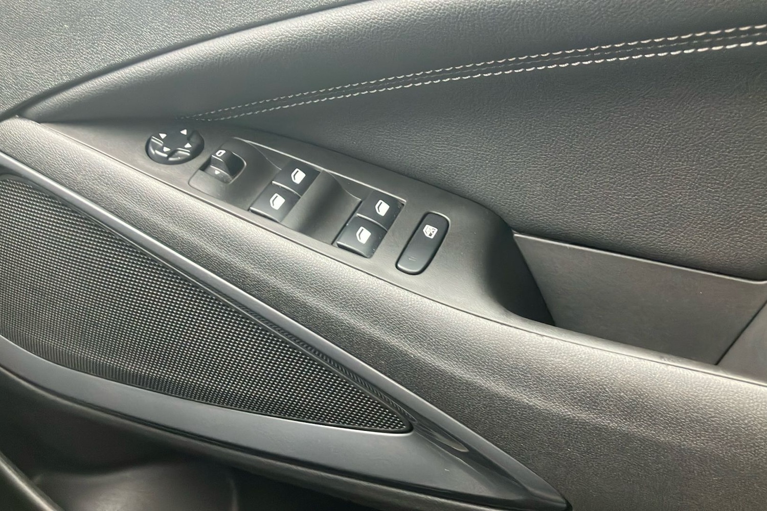 Used Vauxhall Crossland 2022 for sale - 76784748: Photo 18