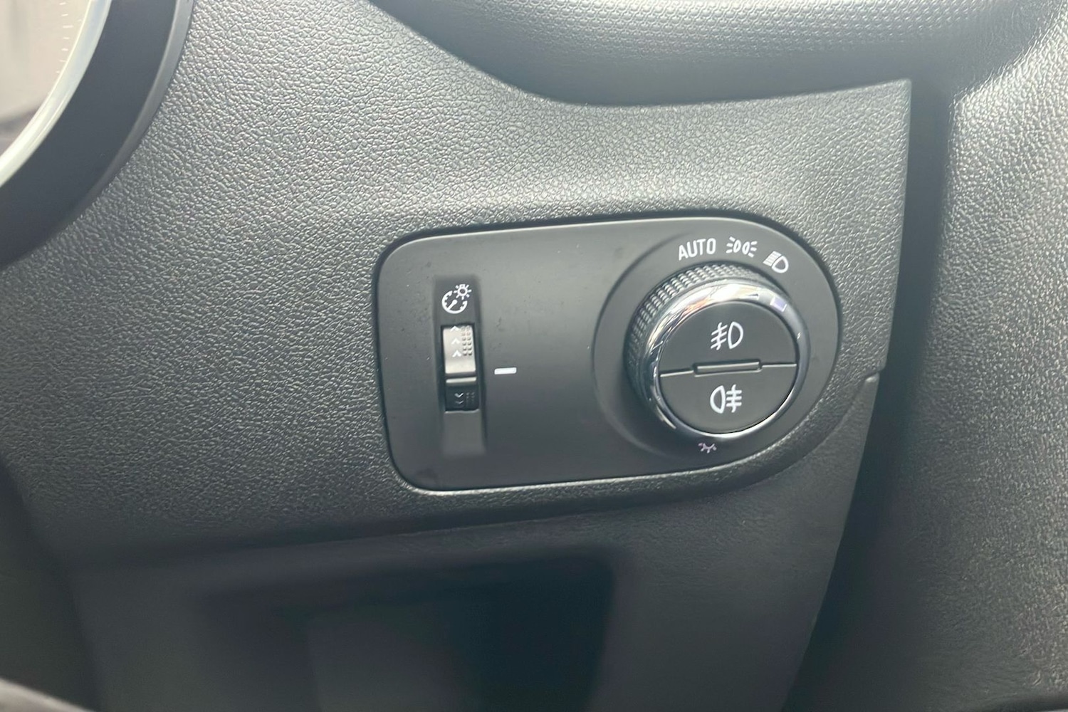 Used Vauxhall Crossland 2022 for sale - 76784748: Photo 21