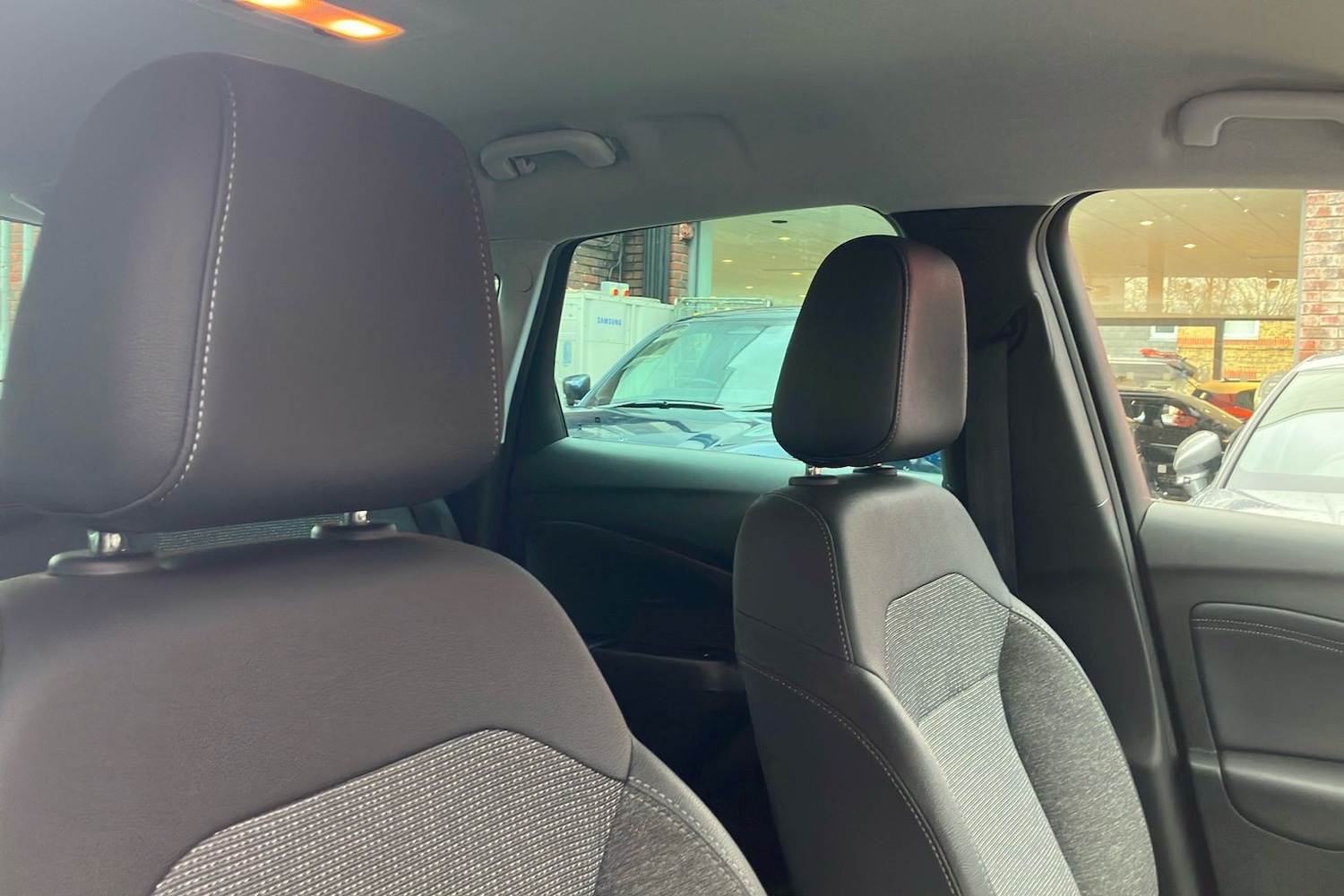 Used Vauxhall Crossland 2022 for sale - 76784748: Photo 30