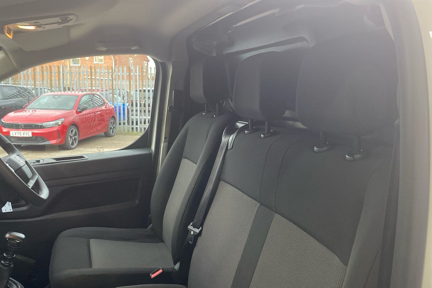 Used Vauxhall Vivaro 2024 for sale - 77548099: Photo 6