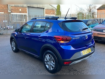 Used Dacia Sandero Stepway 2022 for sale - 77423211: Photo