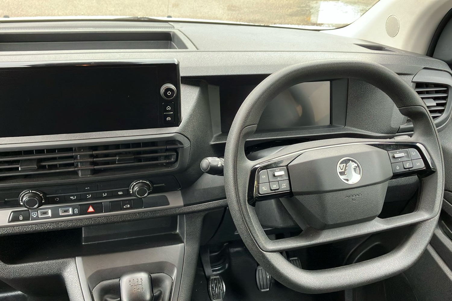 Used Vauxhall Vivaro 2024 for sale - 77374161: Photo 11