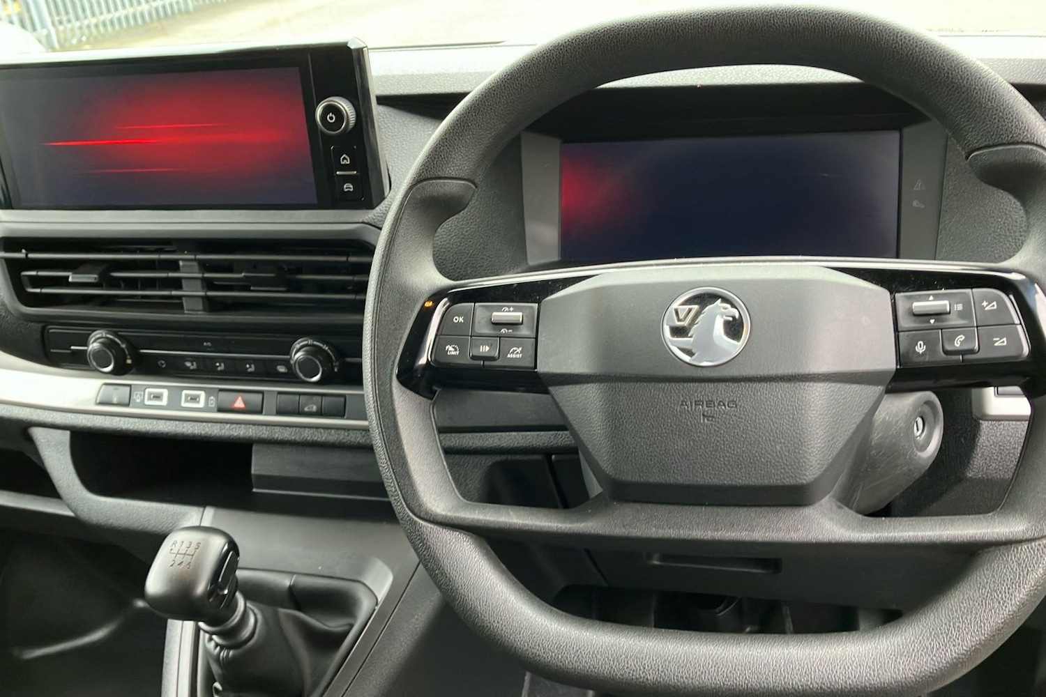 Used Vauxhall Vivaro 2024 for sale - 77374161: Photo 13