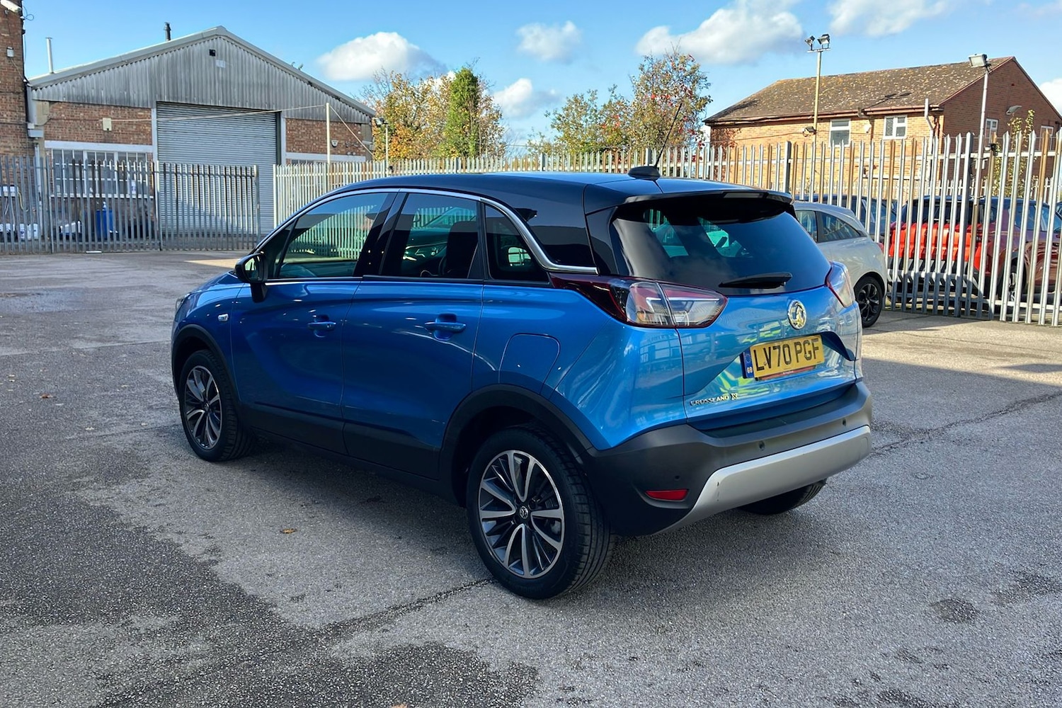 Used Vauxhall Crossland X 2020 for sale - 76442563: Photo 2