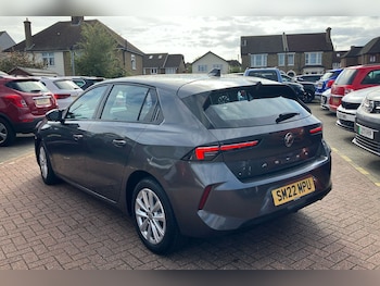 Used Vauxhall Astra 2022 for sale - 76224578: Photo 2