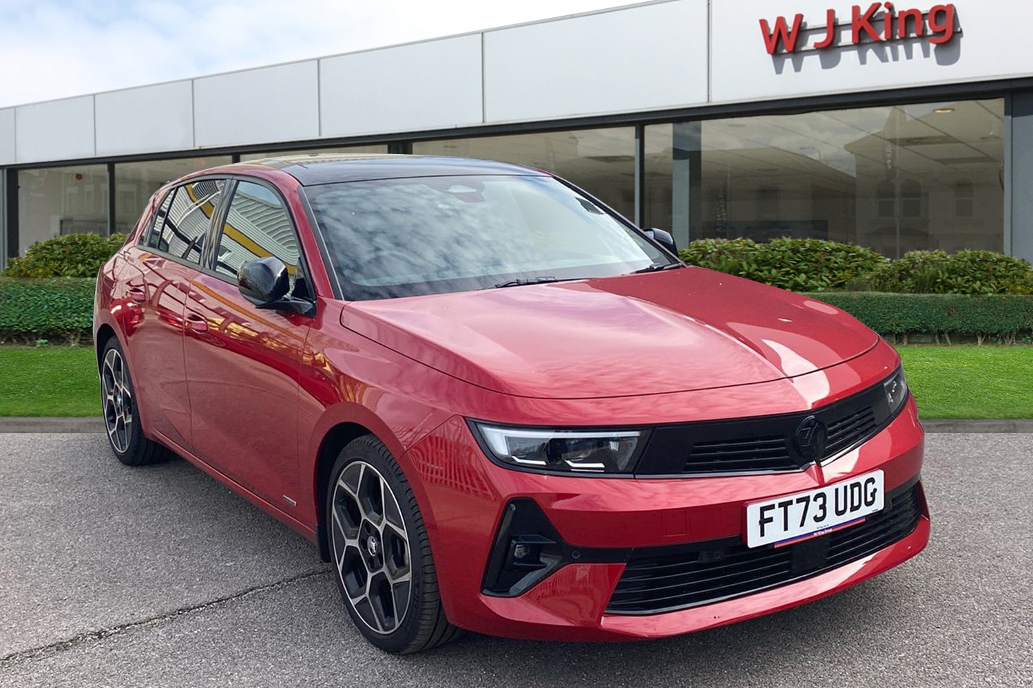 Used Vauxhall Astra 2024 for sale - 76401540: Photo 1