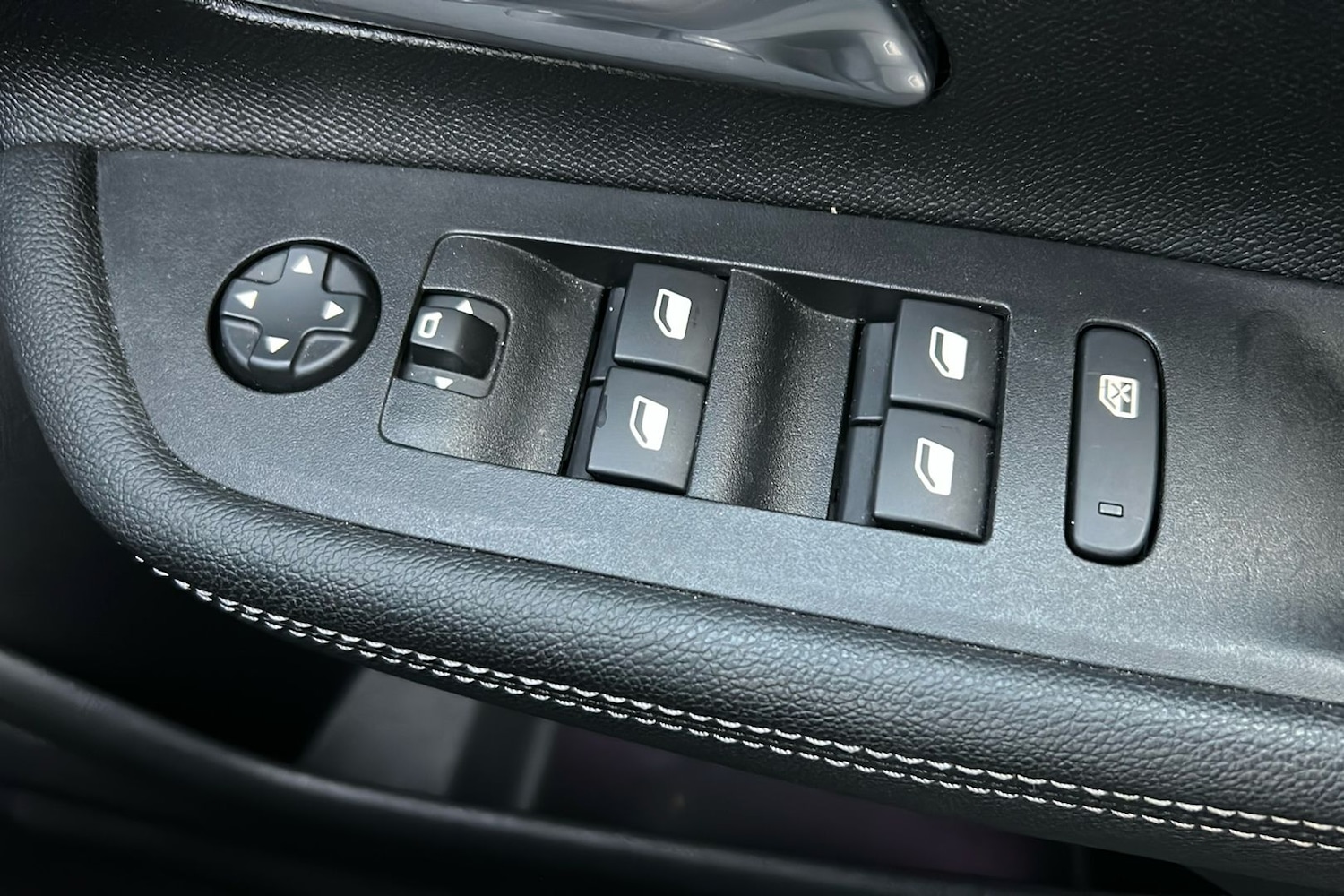 Used Vauxhall Mokka 2024 for sale - 77980757: Photo 18