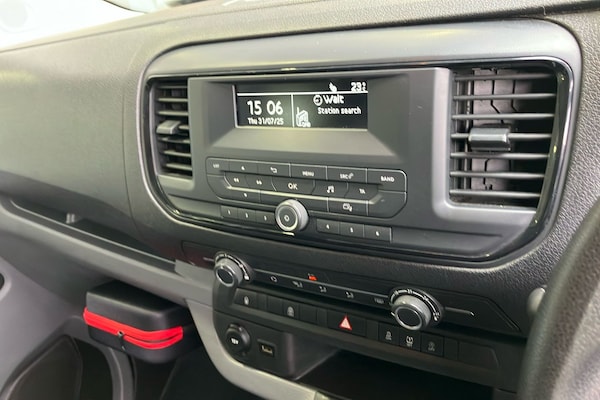 Used Vauxhall Vivaro Life 2021 for sale - 75421549: Photo 14