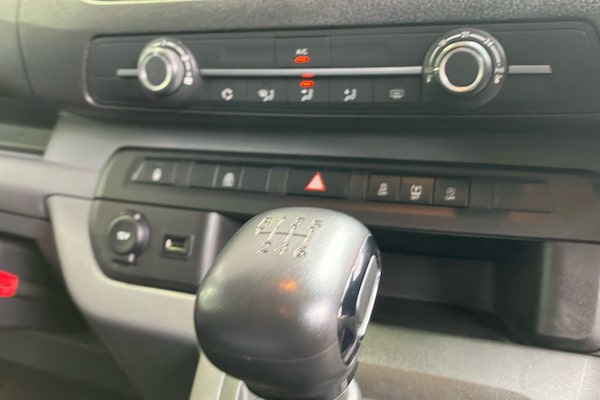 Used Vauxhall Vivaro Life 2021 for sale - 75421549: Photo 15