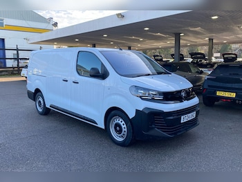 Vauxhall Vivaro feature image