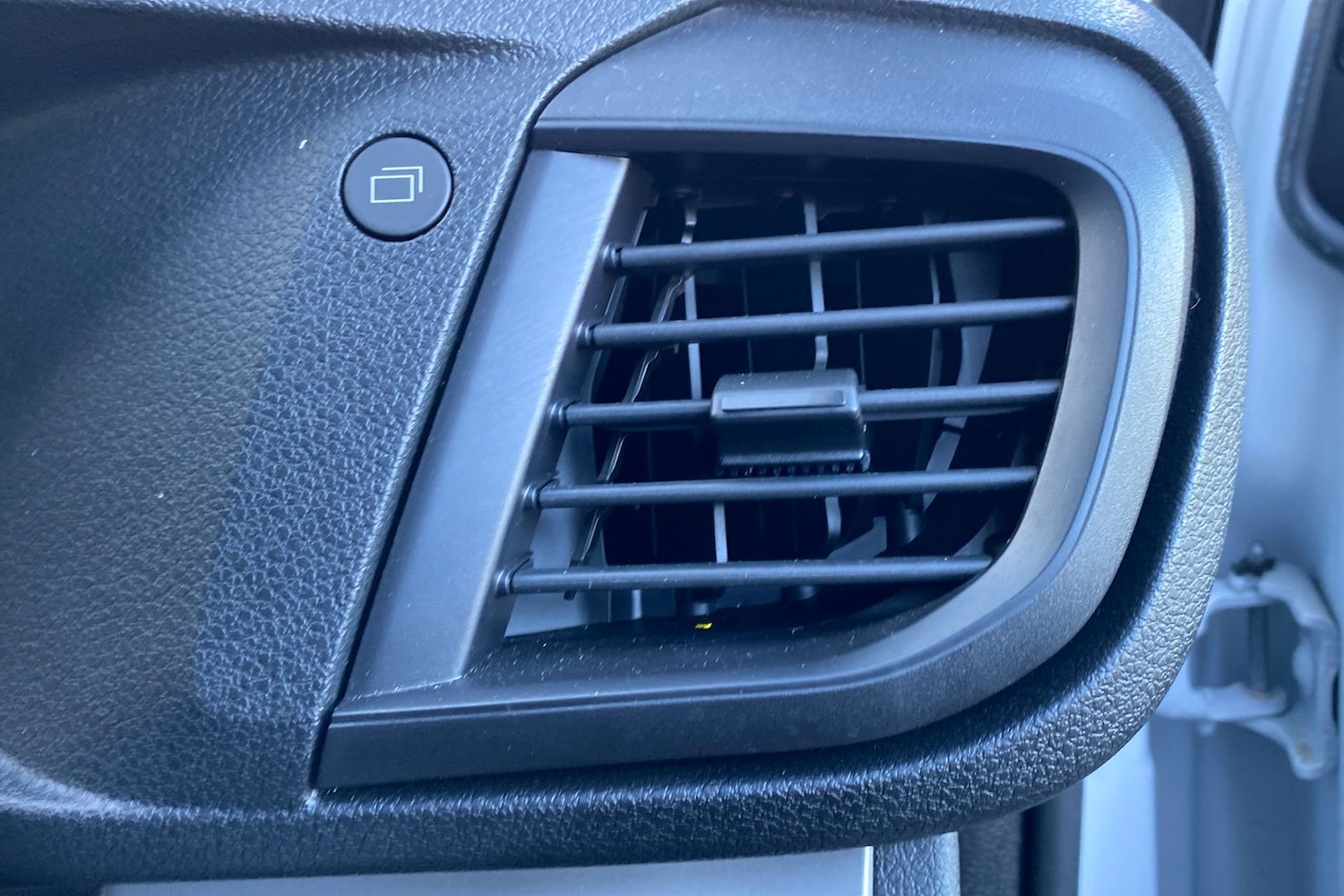 Used Vauxhall Vivaro 2024 for sale - 77007942: Photo 21