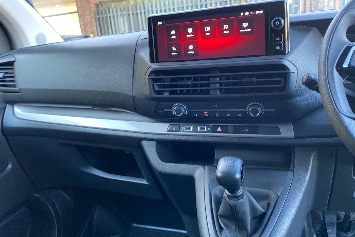 Used Vauxhall Vivaro 2024 for sale - 77007942: Photo 25