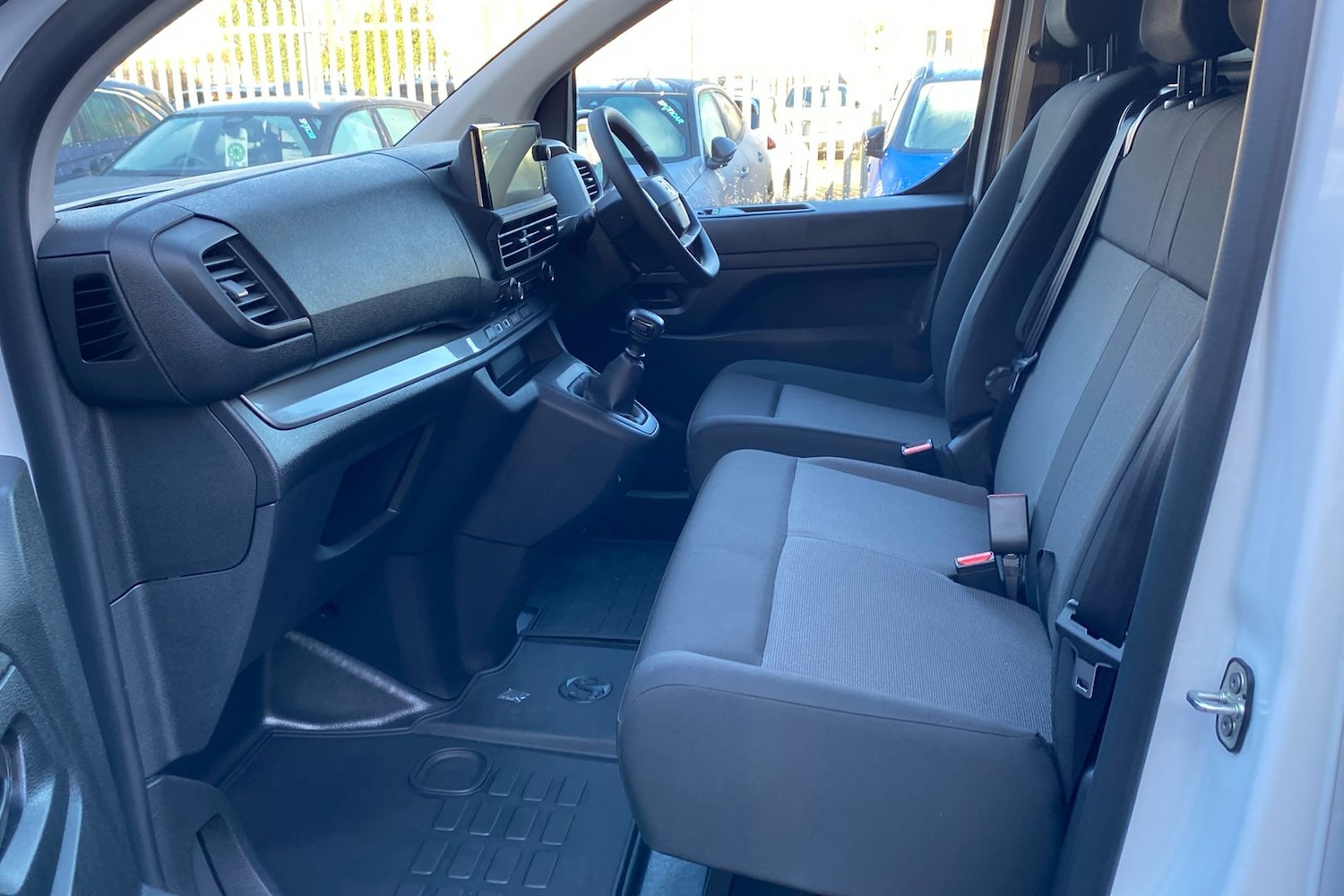 Used Vauxhall Vivaro 2024 for sale - 77007942: Photo 3