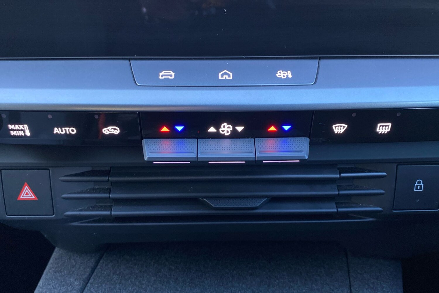 Used Vauxhall Grandland 2024 for sale - 77530133: Photo 15