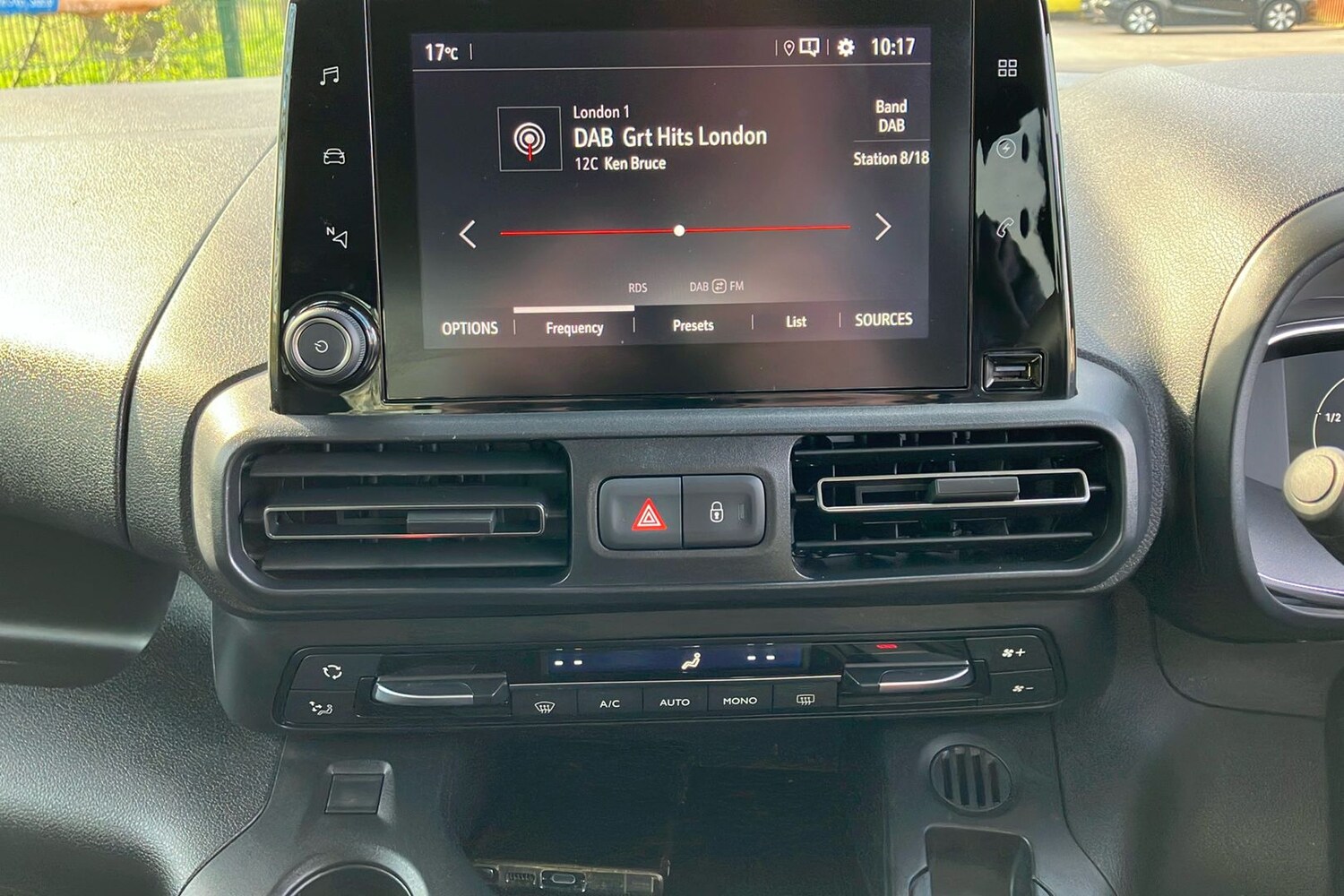 Used Vauxhall Combo Life Electric for sale - 77701844: Photo 25