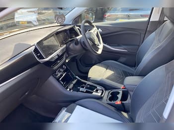 Used Vauxhall Grandland 2024 for sale - 79490012: Photo