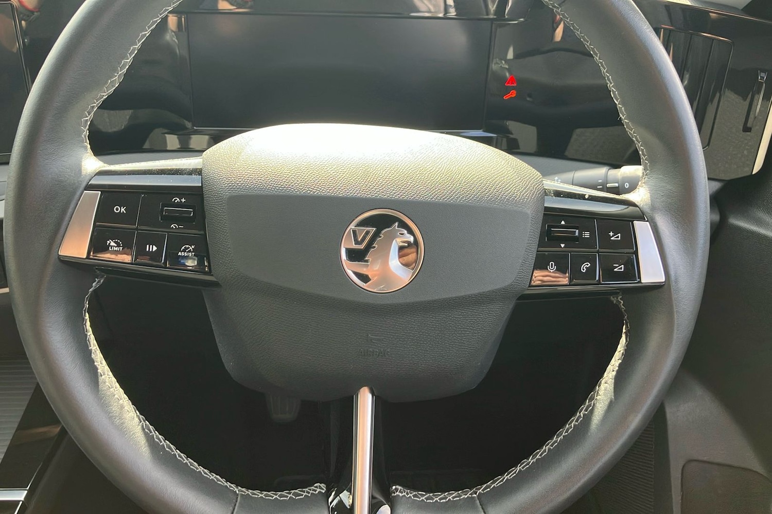 Used Vauxhall Astra 2022 for sale - 76390963: Photo 20