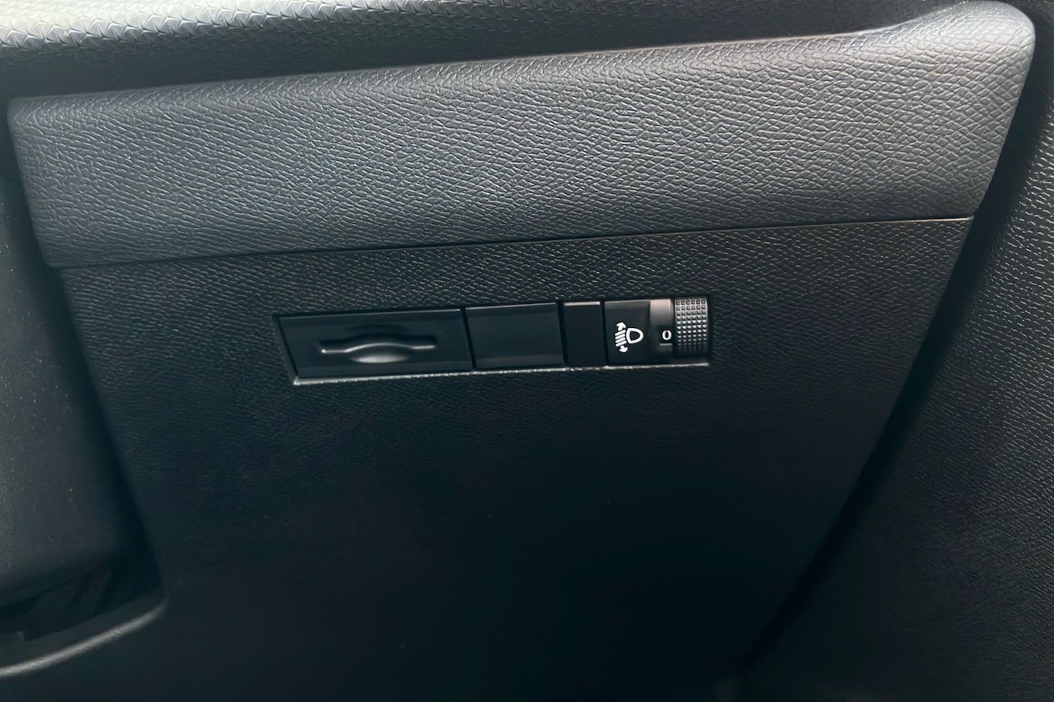 Used Vauxhall Astra 2022 for sale - 76390963: Photo 21