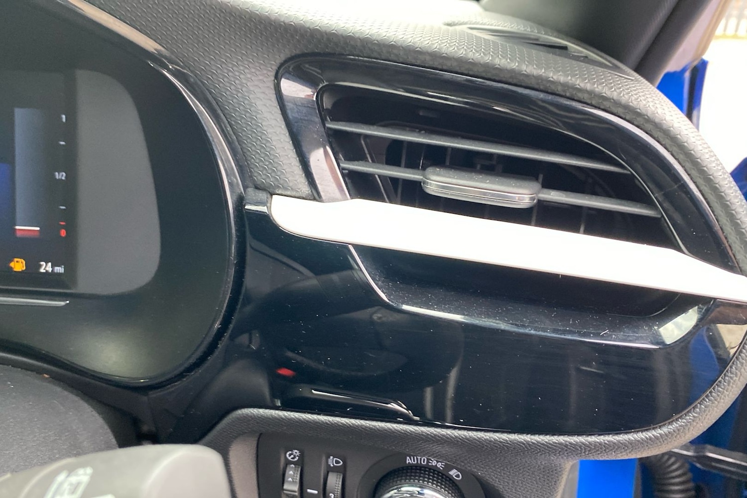 Used Vauxhall Corsa 2024 for sale - 76618444: Photo 21