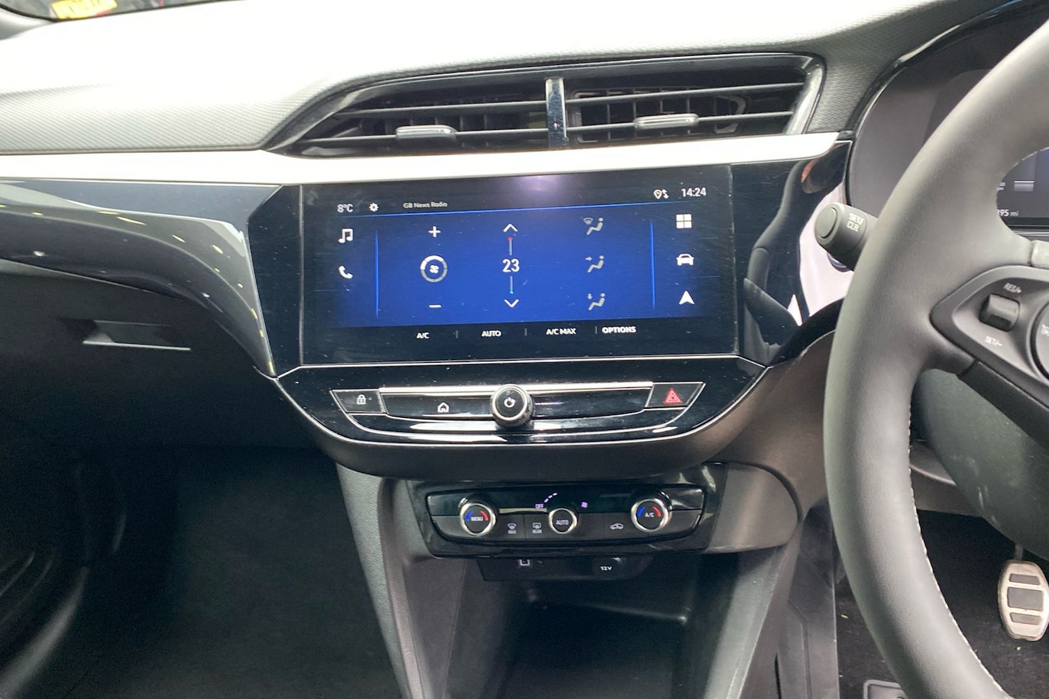 Used Vauxhall Corsa 2024 for sale - 76618444: Photo 25