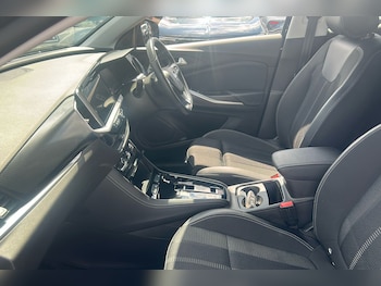 Used Vauxhall Grandland 2023 for sale - 76330293: Photo