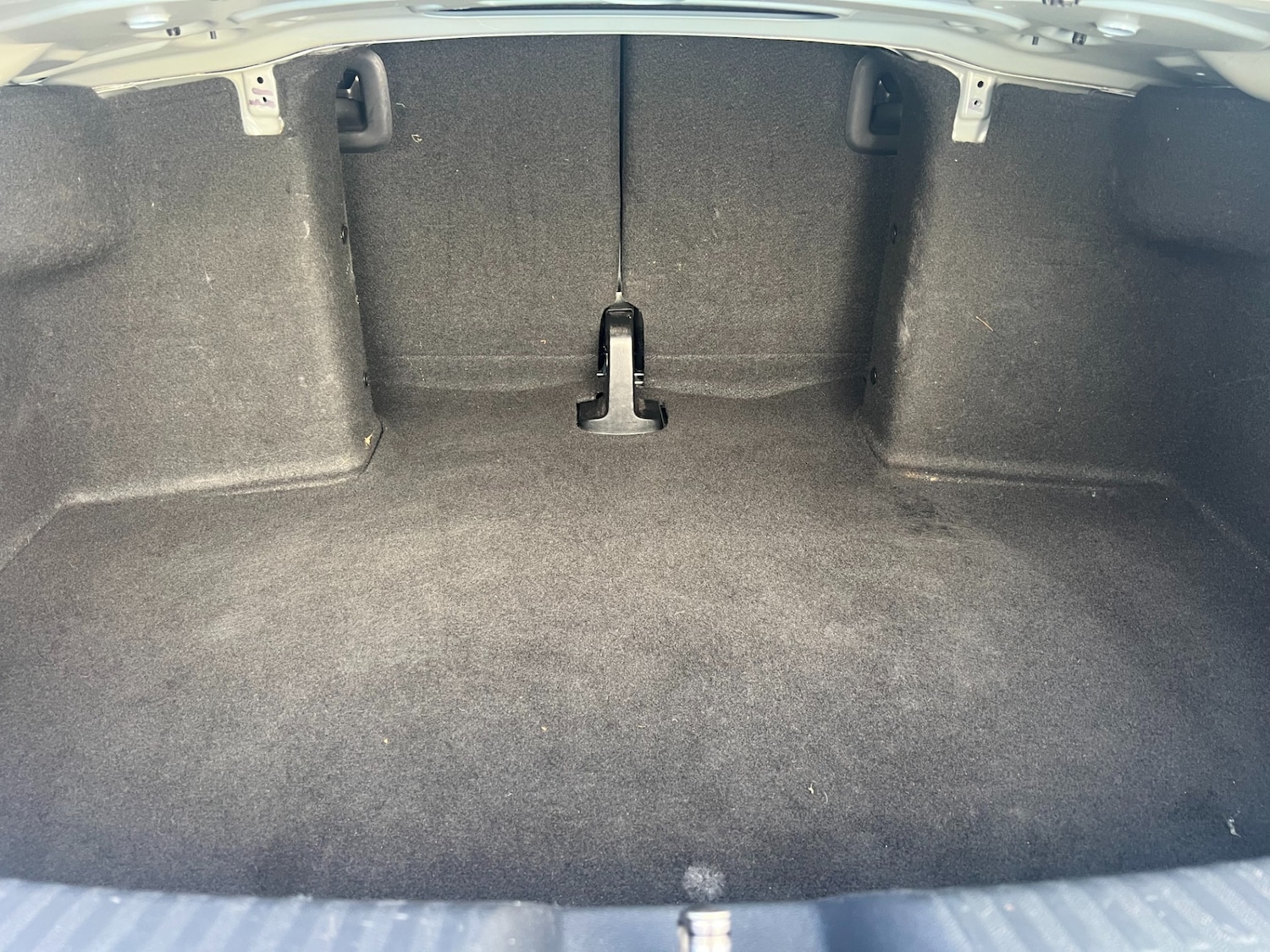 Used Volkswagen Beetle 2014 for sale - 77352169: Photo 17