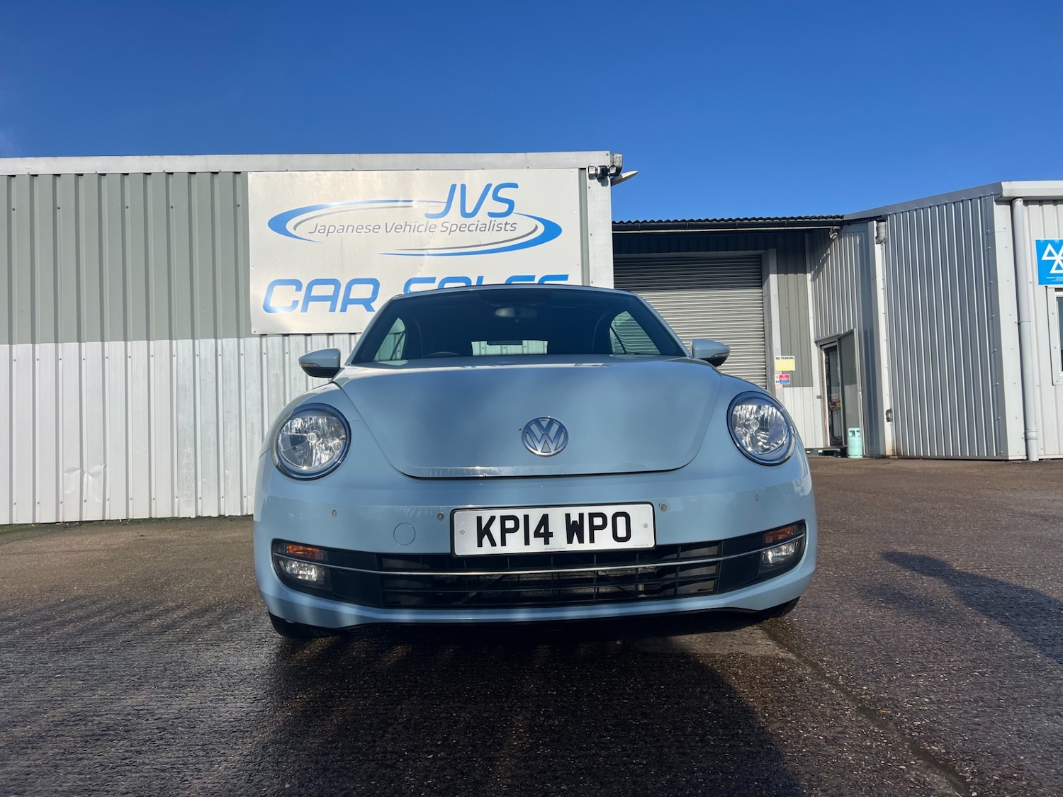 Used Volkswagen Beetle 2014 for sale - 77352169: Photo 2