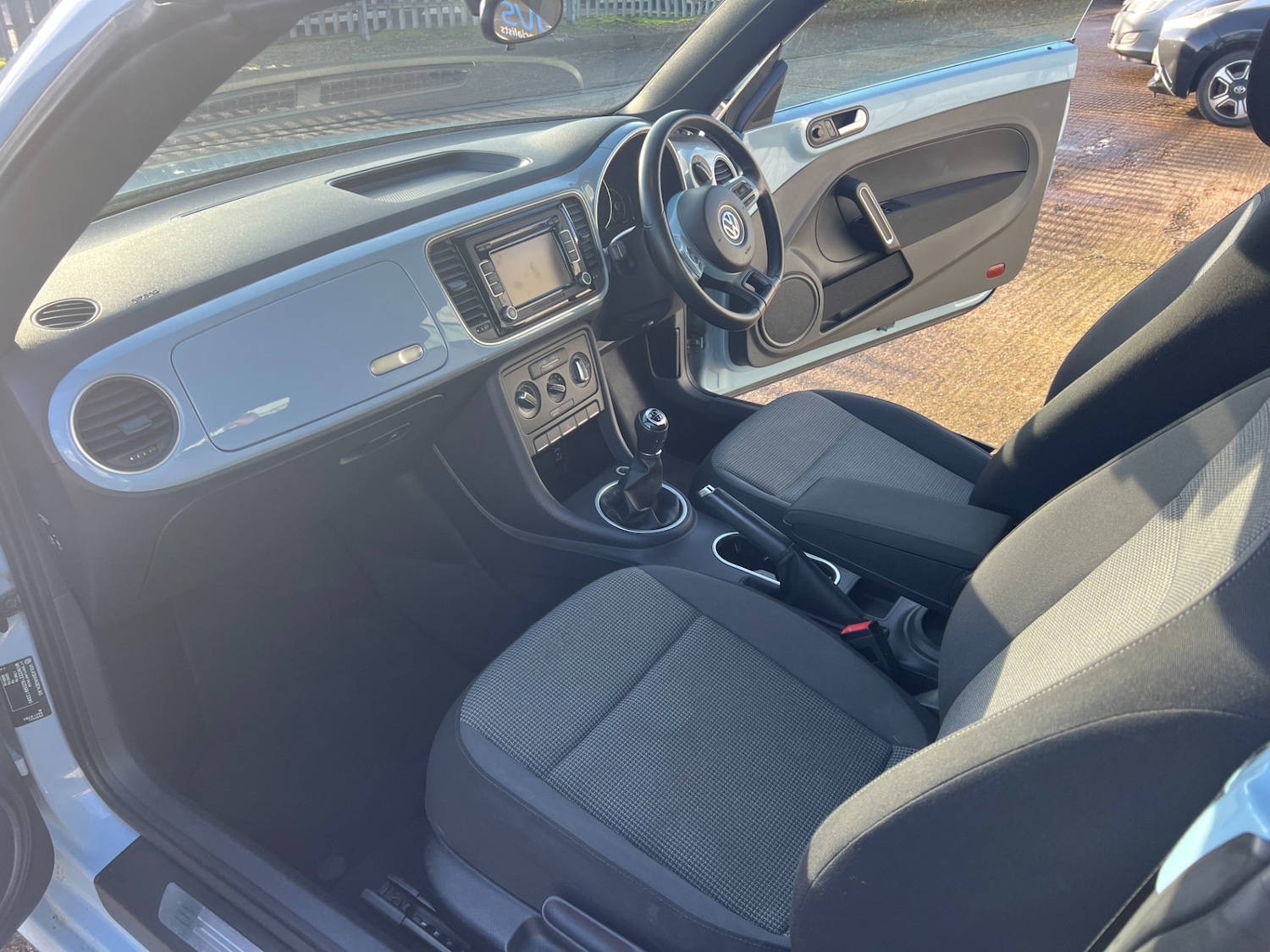 Used Volkswagen Beetle 2014 for sale - 77352169: Photo 20