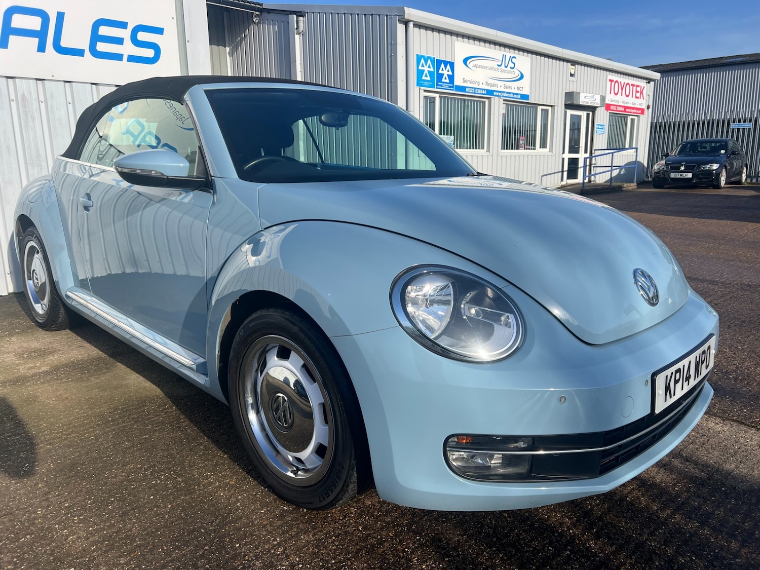 Used Volkswagen Beetle 2014 for sale - 77352169: Photo 5
