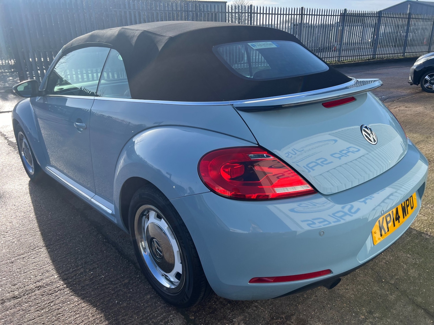 Used Volkswagen Beetle 2014 for sale - 77352169: Photo 9