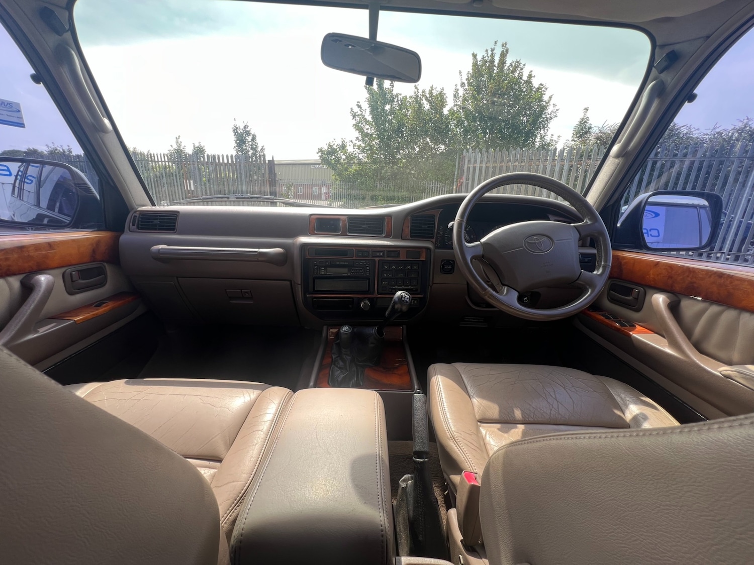 Used Toyota Land Cruiser 1996 for sale - 77903162: Photo 15