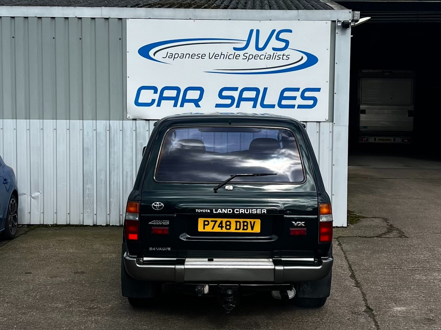 Used Toyota Land Cruiser 1996 for sale - 77903162: Photo 4