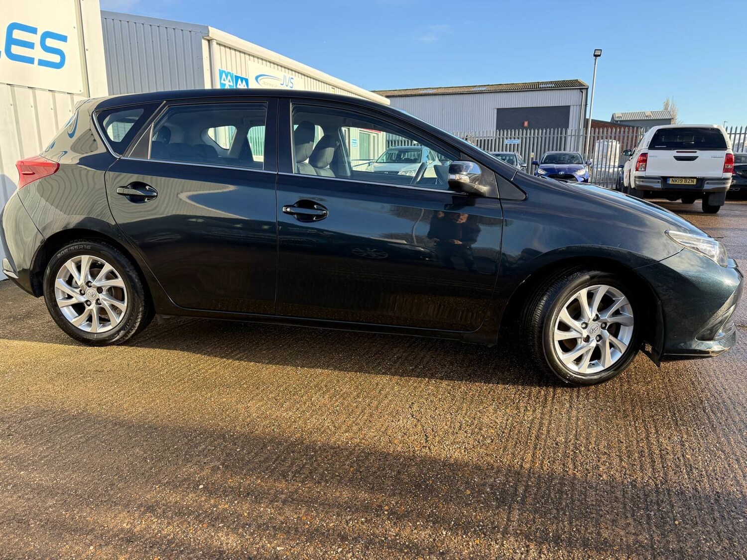 Used Toyota Auris 2015 for sale - 77207409: Photo 11