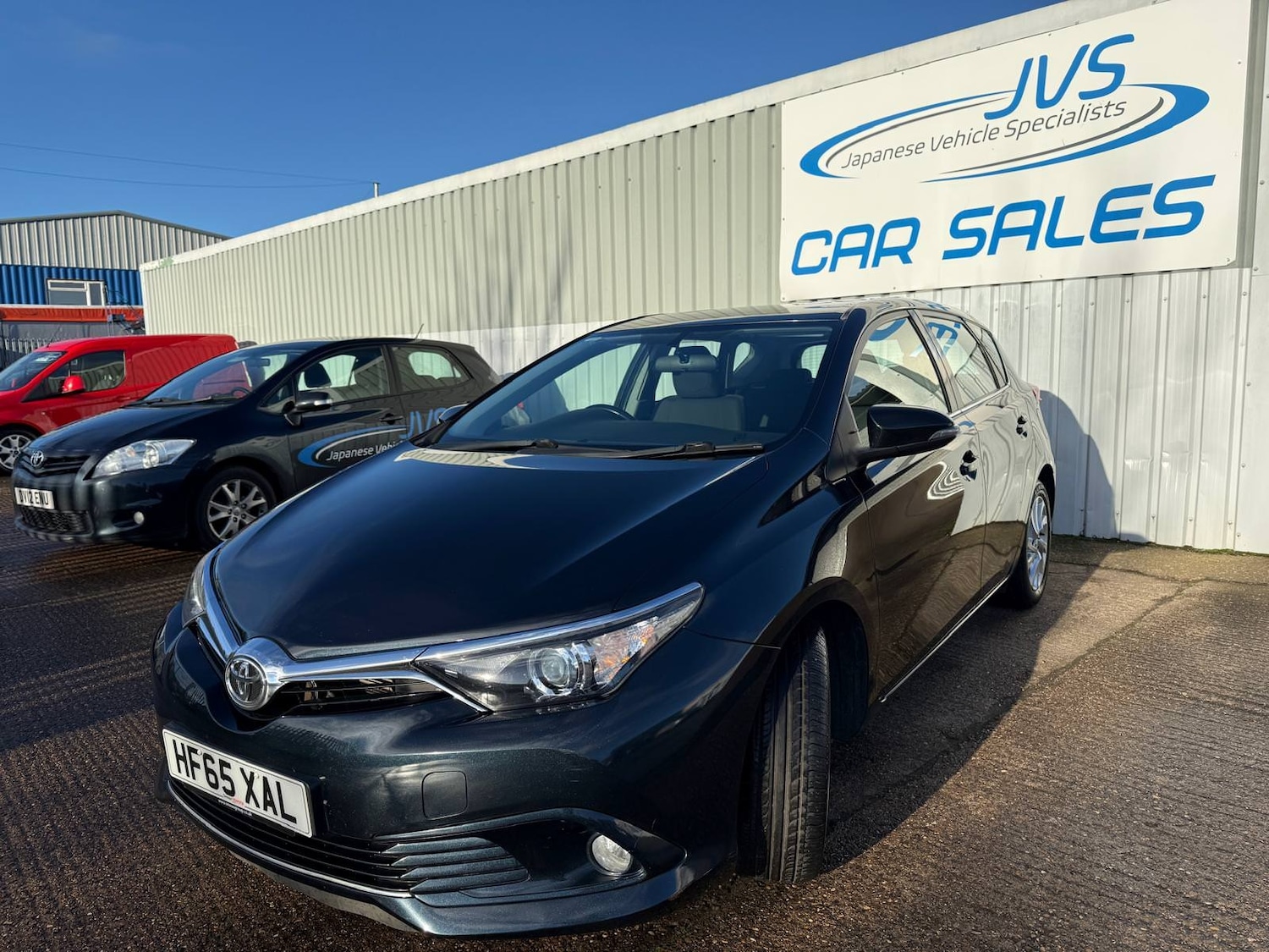 Used Toyota Auris 2015 for sale - 77207409: Photo 2