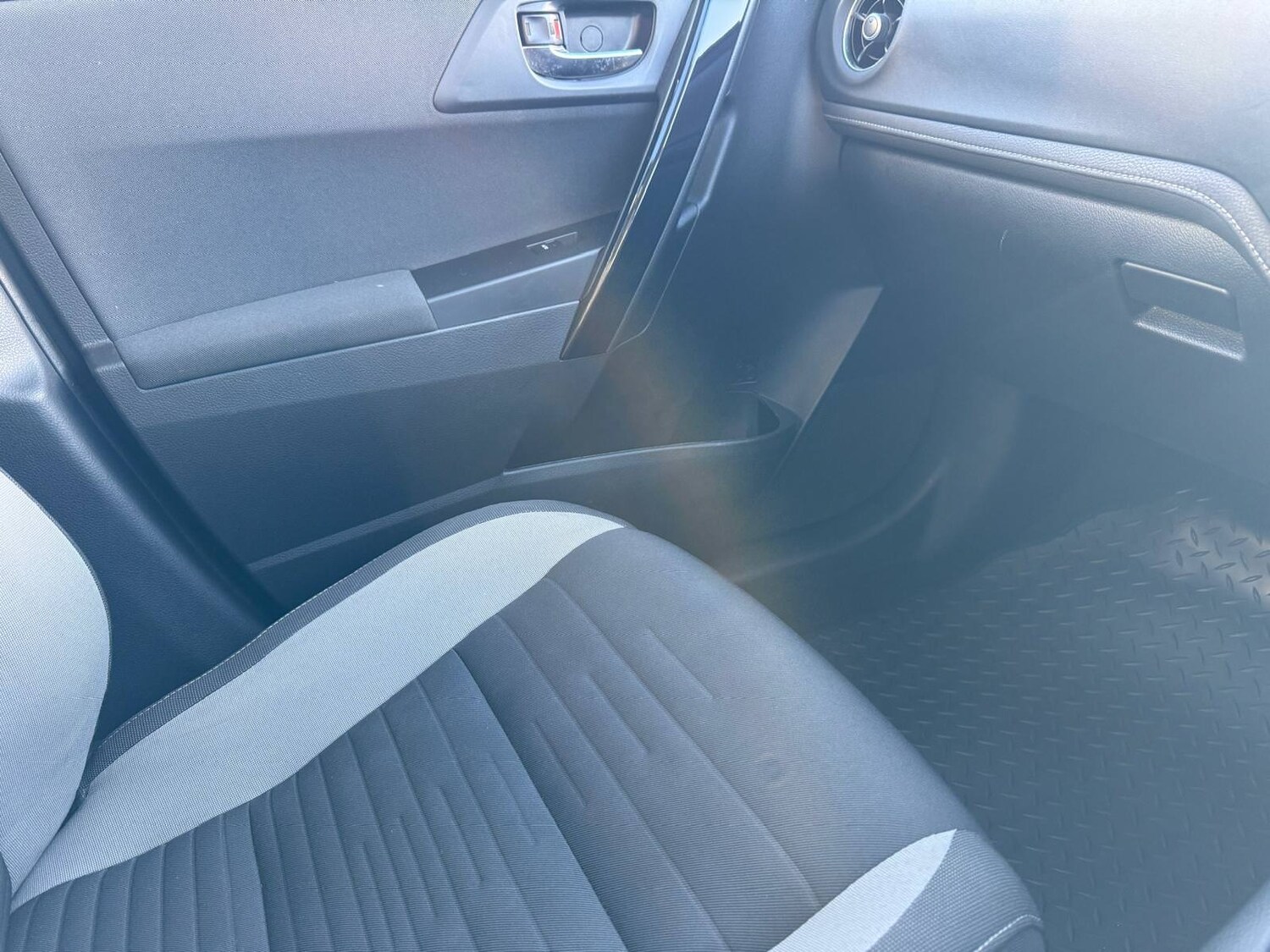 Used Toyota Auris 2015 for sale - 77207409: Photo 20