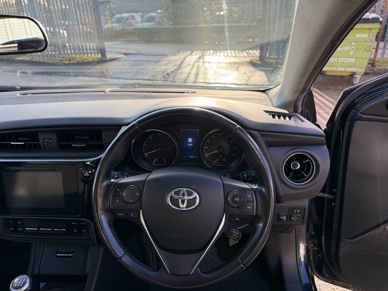 Used Toyota Auris 2015 for sale - 77207409: Photo 26