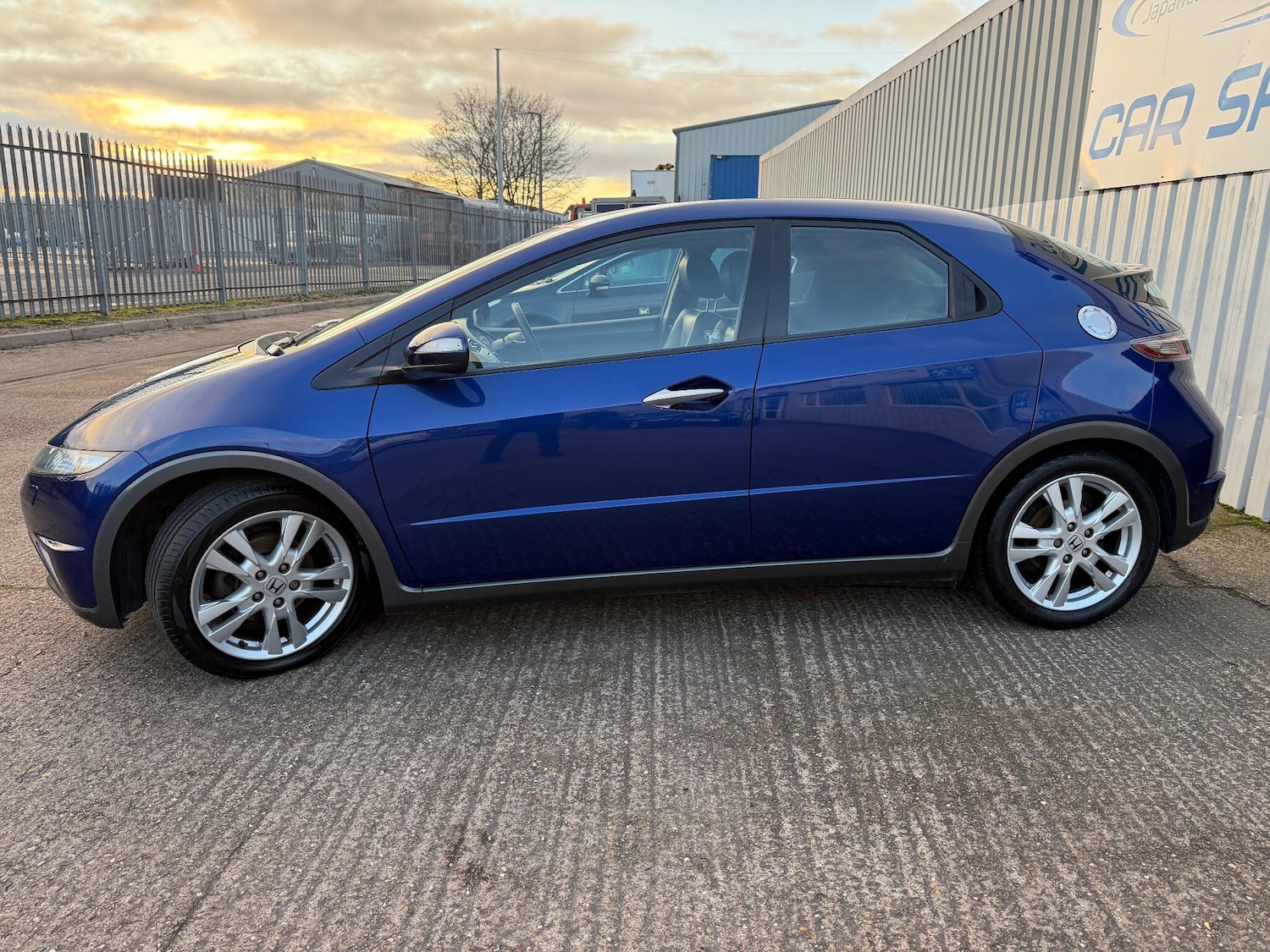 Used Honda Civic 2009 for sale - 76801603: Photo 10