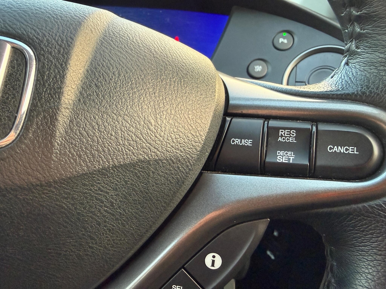 Used Honda Civic 2009 for sale - 76801603: Photo 20