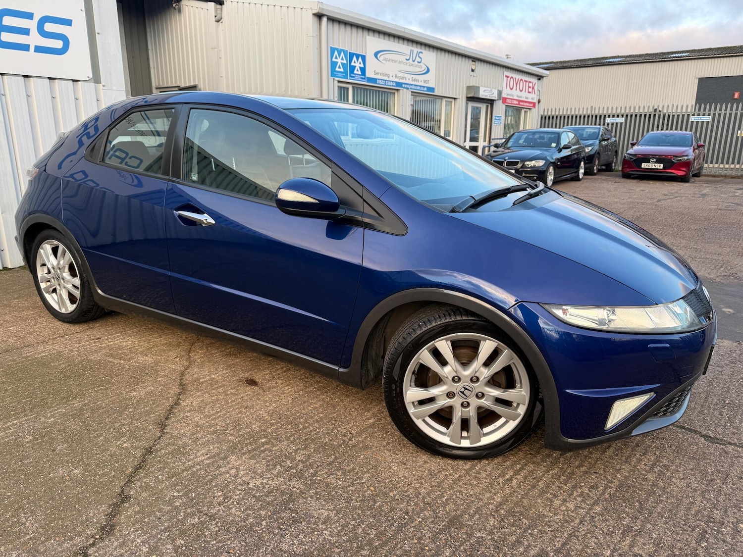 Used Honda Civic 2009 for sale - 76801603: Photo 5