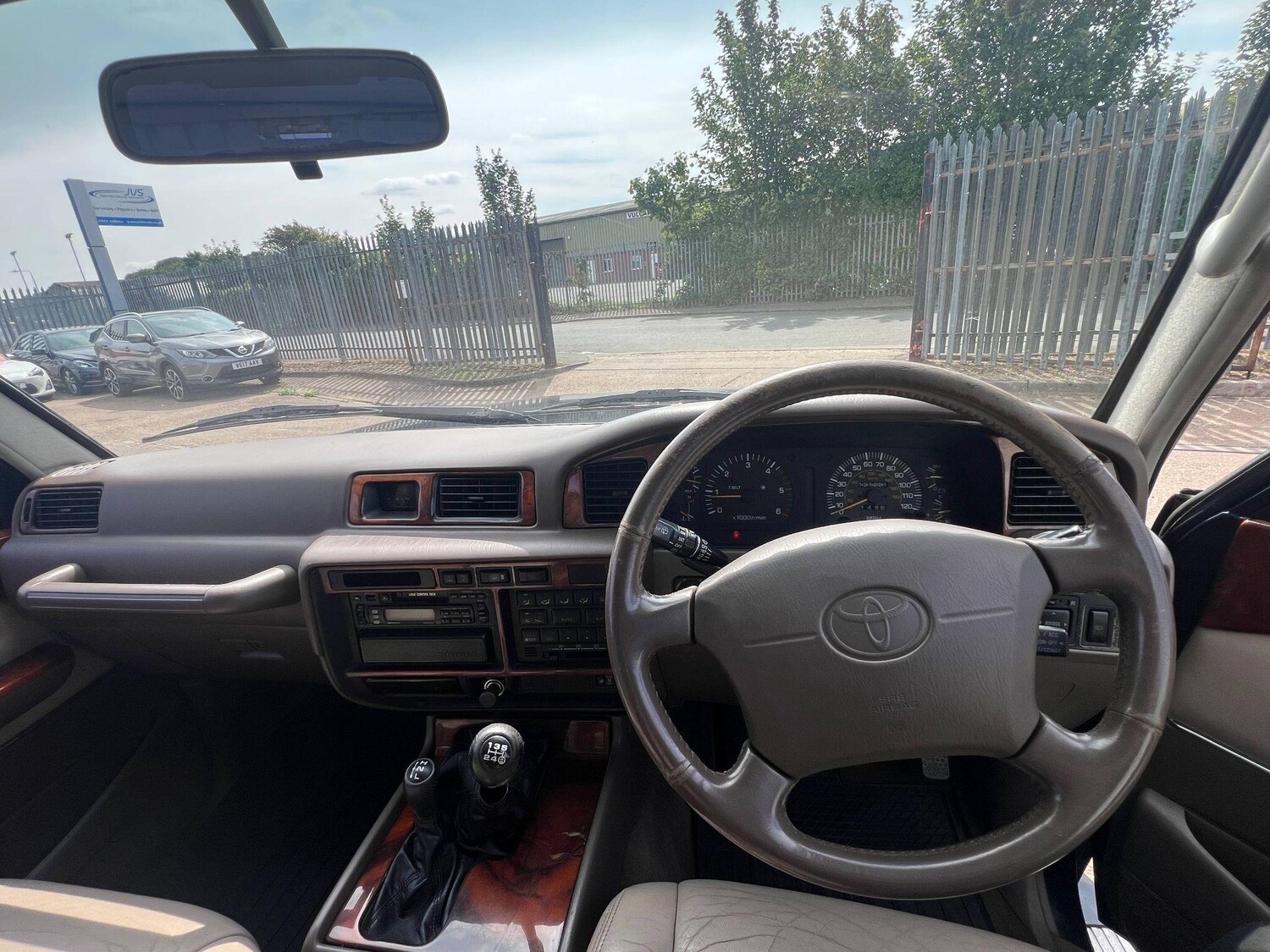 Used Toyota Land Cruiser 1996 for sale - 76802388: Photo 12