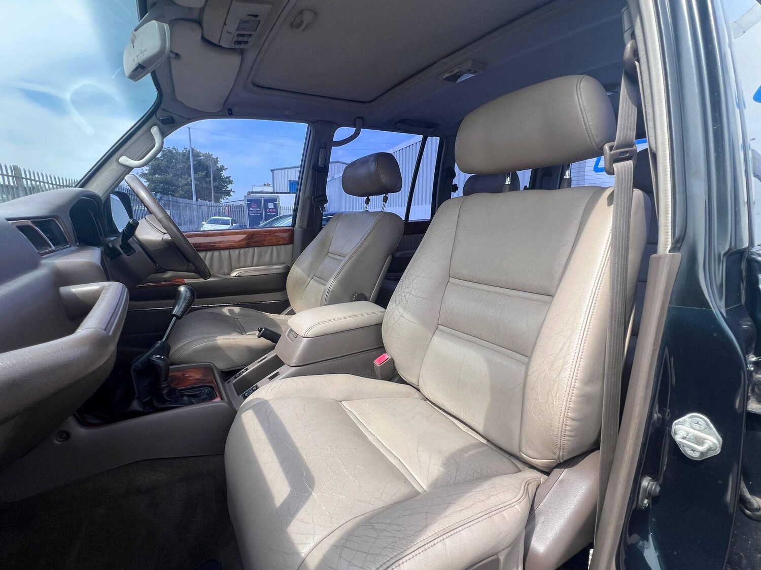 Used Toyota Land Cruiser 1996 for sale - 76802388: Photo 26