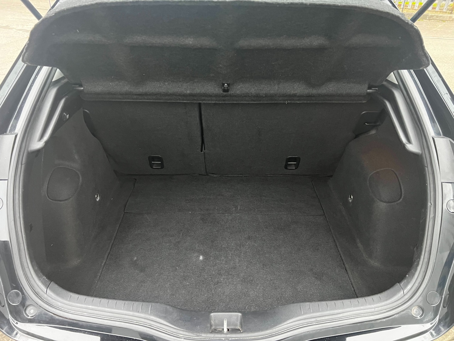 Used Honda Civic 2010 for sale - 77420492: Photo 17