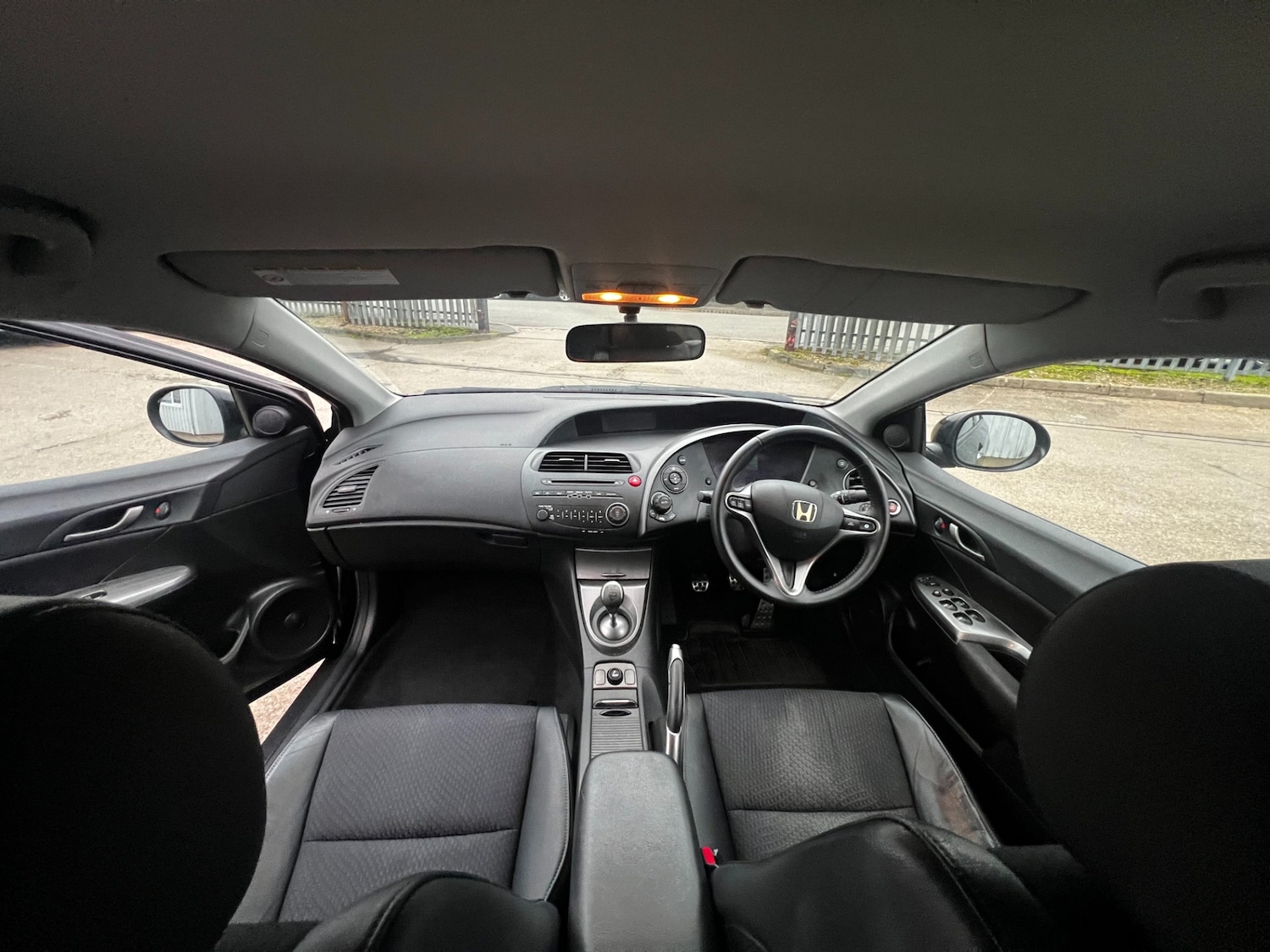 Used Honda Civic 2010 for sale - 77420492: Photo 40