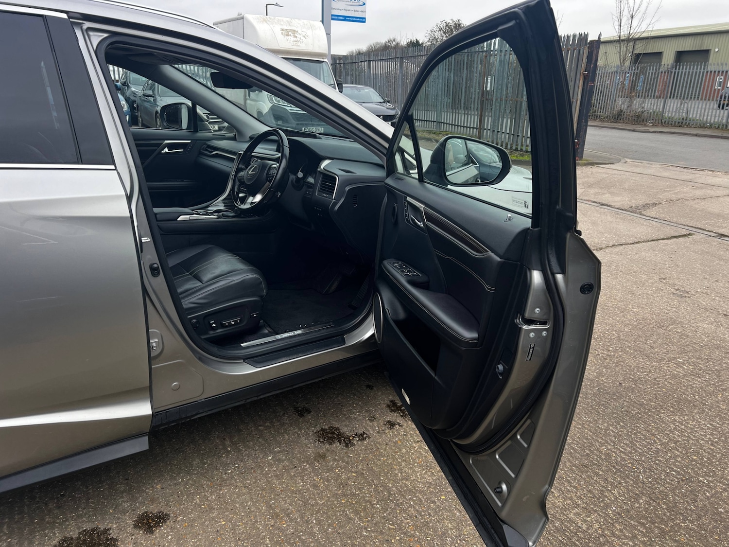 Used Lexus RX 2017 for sale - 77775958: Photo 13