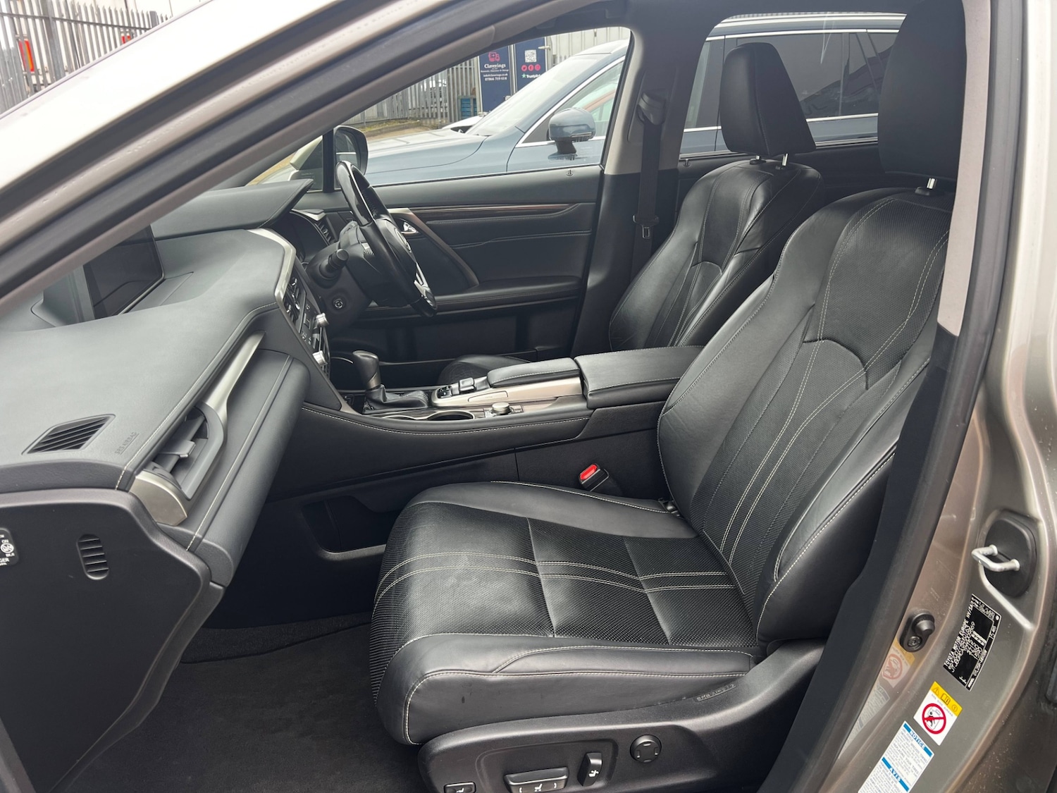 Used Lexus RX 2017 for sale - 77775958: Photo 29